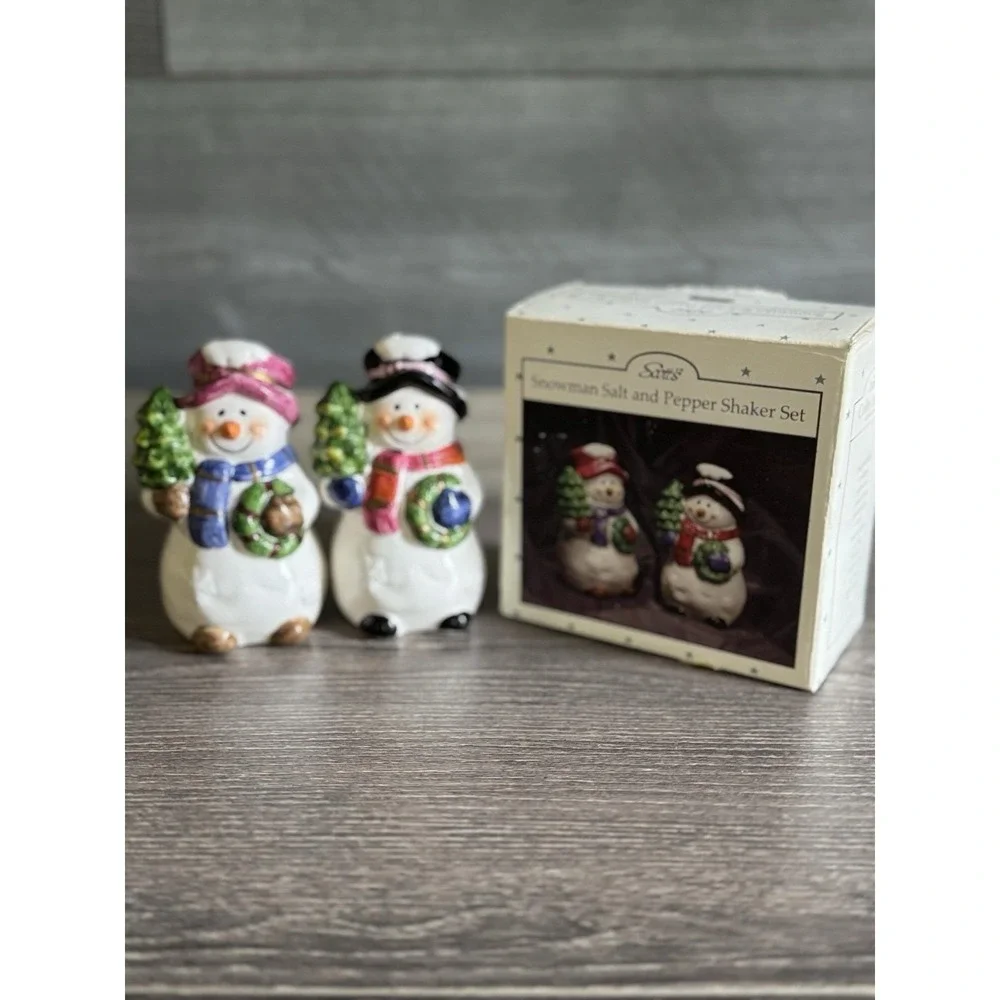 Vintage Snowman Salt Pepper Shakers Ceramic Christmas Holiday Decor Pair 4